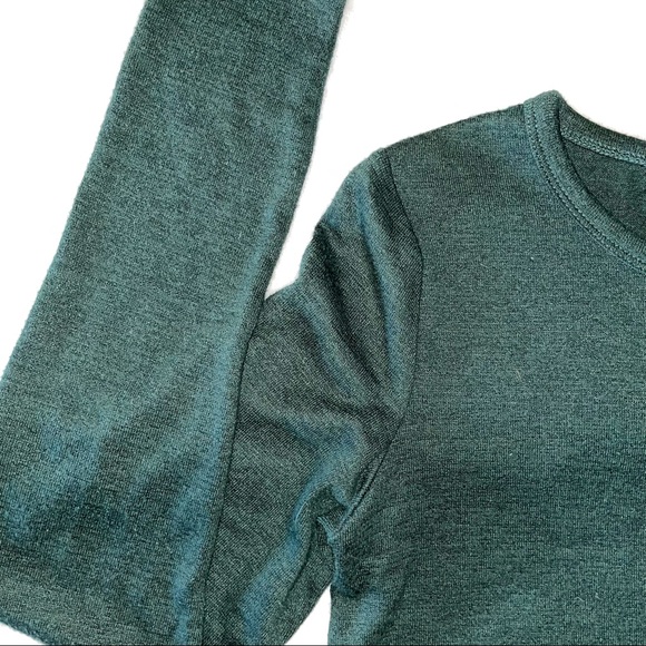 Aritzia top - Picture 2 of 3